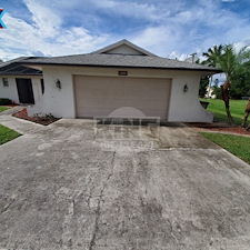 Top-Quality-Driveway-Cleaning-and-House-Wash-in-Fort-Myers-FL 4